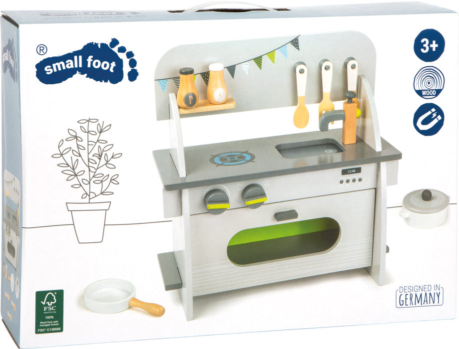 Cuisine pour enfants en bois compacte *