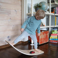 Bild in Galerie-Betrachter laden, KinderBalance Board *
