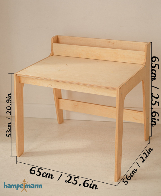 Ensemble : table pour enfants avec étagère et chaise